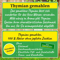 Ländlich idyllischer Bretterzaun mit zwei plakativen Textbereichen. Einmal werden die Eigenschaften und einmal die Qualität von Thymian gemahlen beschrieben. Der Text findet sich sinngemäß auch in der Produktbeschreibung wieder.